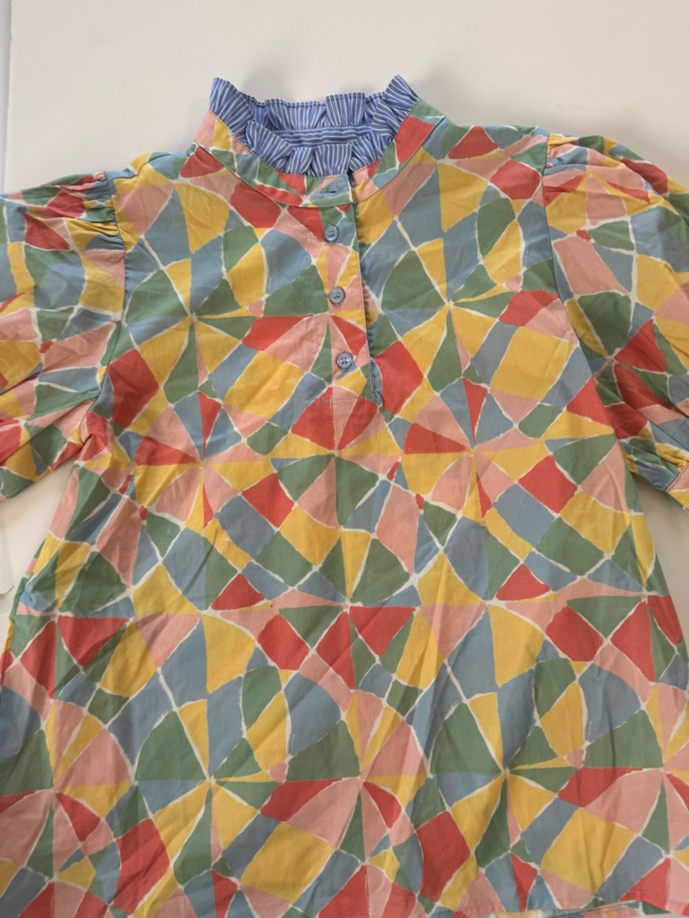 JODIFL Striped Blue Ruffle-Neck Top with Pastel Geometric Print Small - Picture 3 of 7